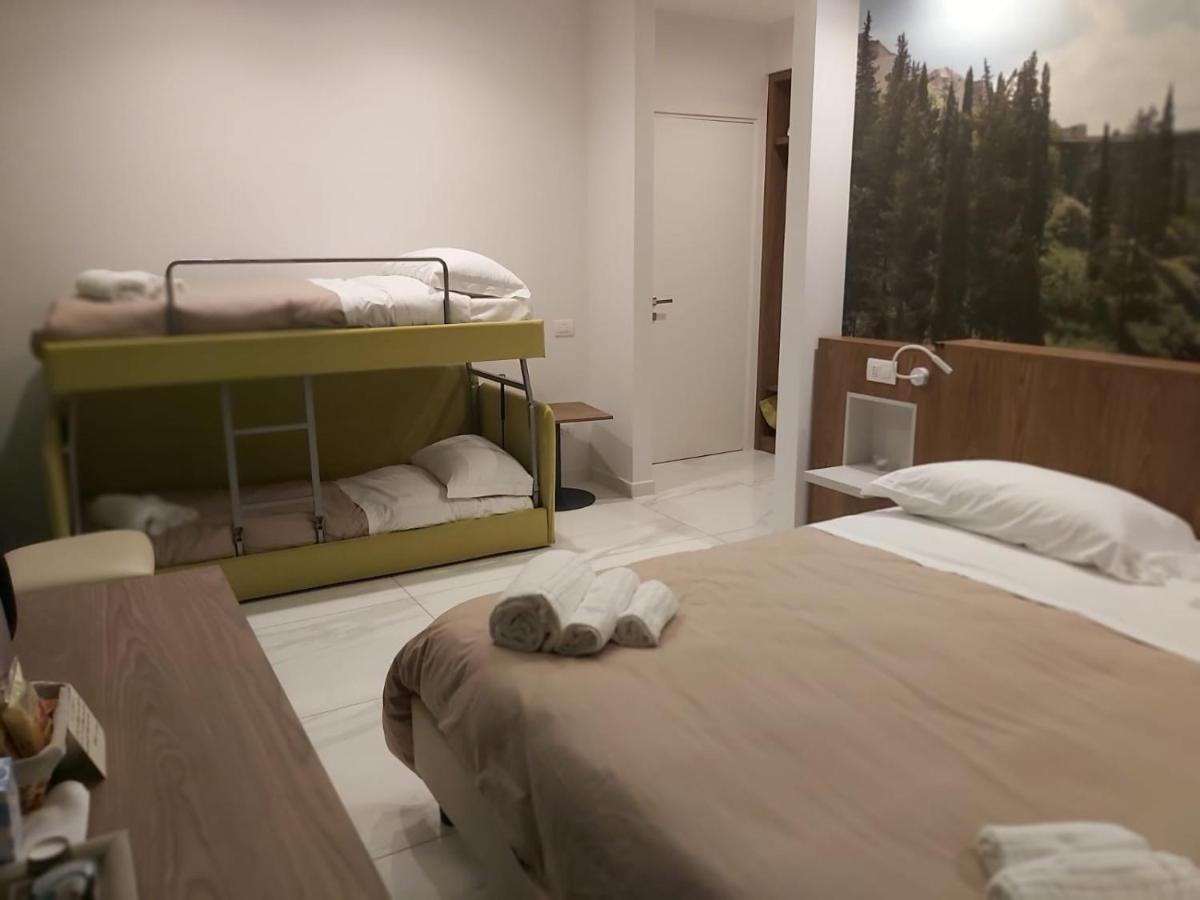 Le 2 Gravine Hotel Matera Exterior photo